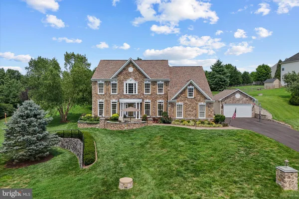 38800 BETTIS DR