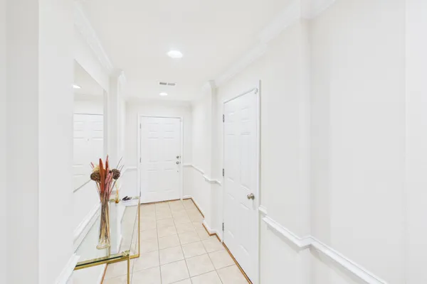 15653 JOHN DISKIN CIR