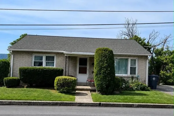 2500 S 2ND ST
