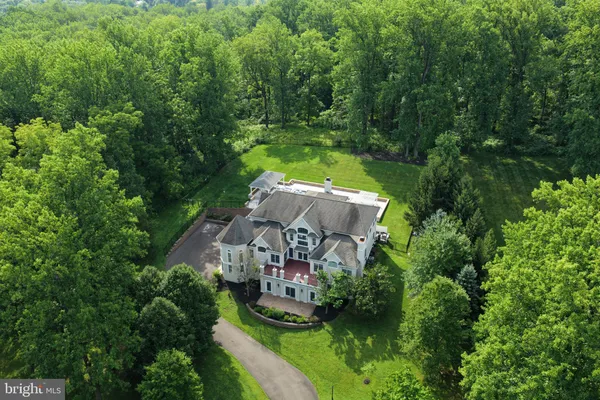 720 FOXTAIL CT