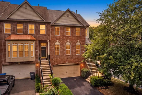 4109 LECLAIR CT