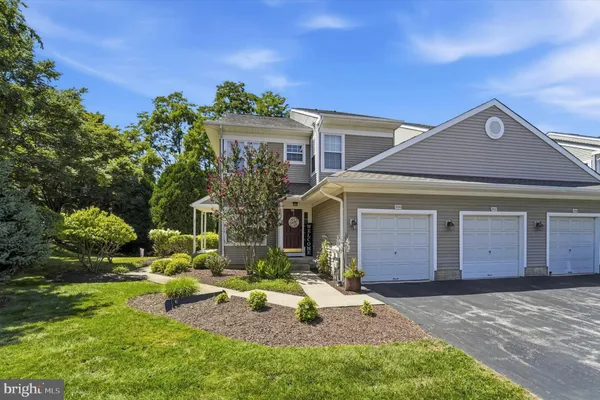 104 JEFFORDS CT 1605
