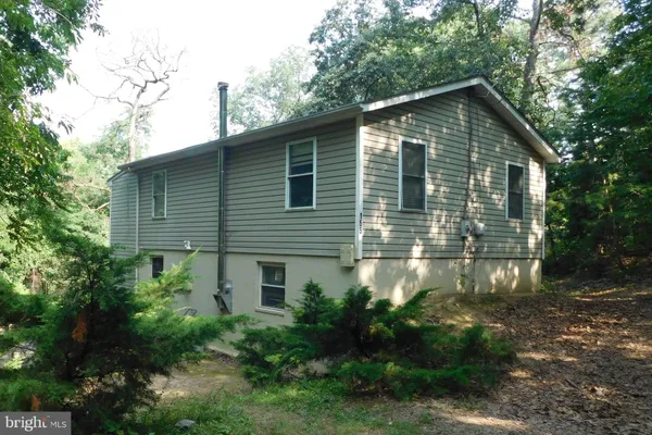 155 GARY LN