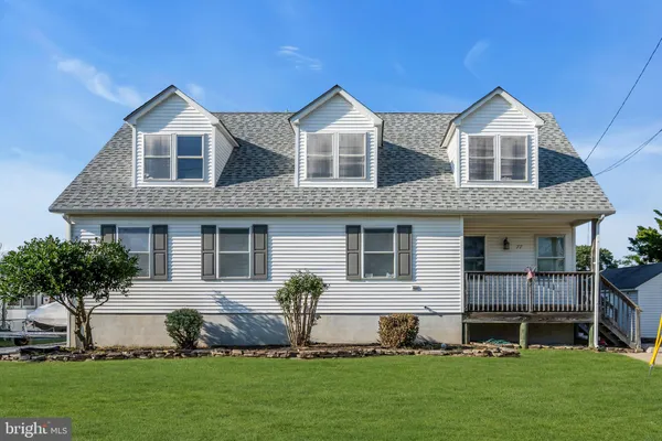 77 BALTIC AVE
