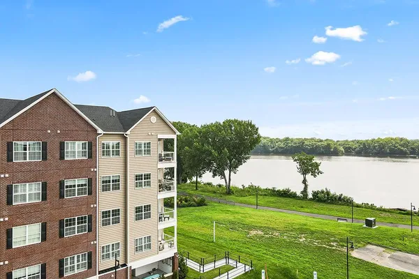 16421 RIVER VIEW DR