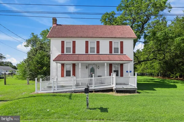 10076 WOODLAND FERRY RD