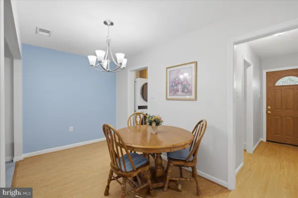331 ROCK SPRING DR