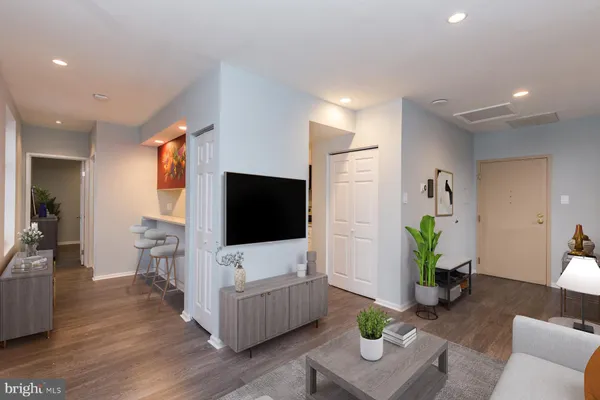 1601 SPRING GARDEN ST 508