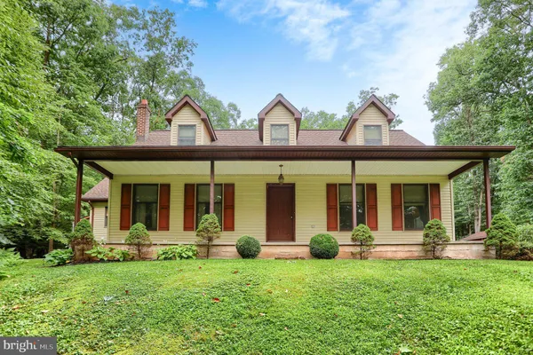 151 HOFFMAN RD