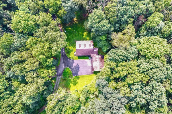 151 HOFFMAN RD