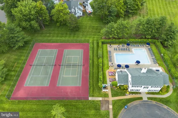 8 COOPER CT