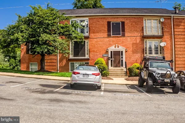 3805 SWANN RD 301