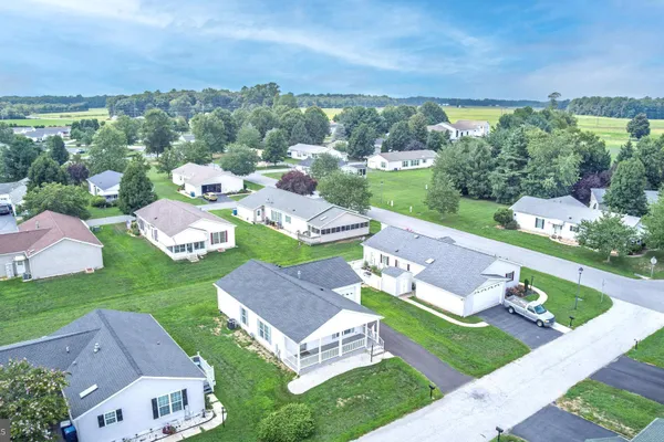 24 S STETSON LN 210