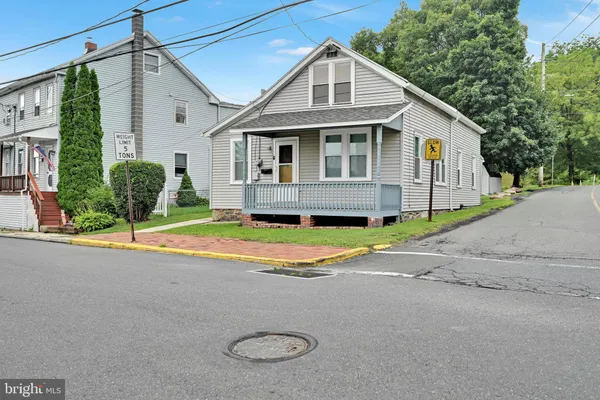 7 GRAEFF ST
