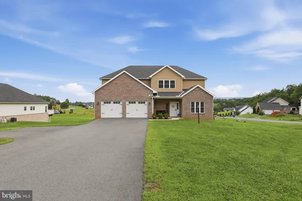 1881 CARRERA DR