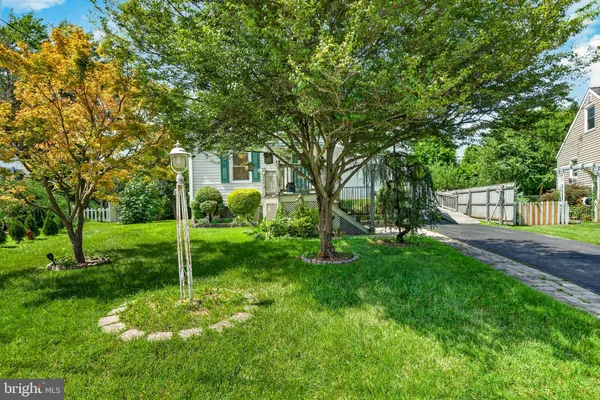 5 DEVON RD