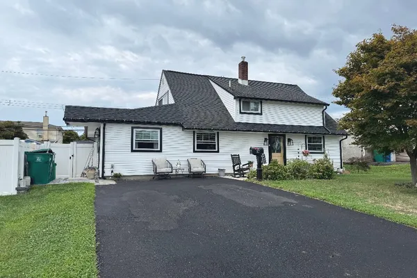 57 GREENBRIER RD