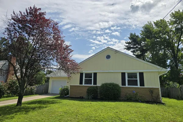 412 SARATOGA DR
