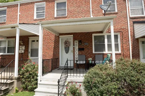 1808 SWANSEA RD