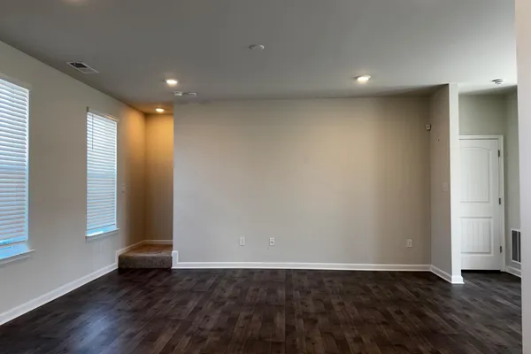 72 CITRUS DR