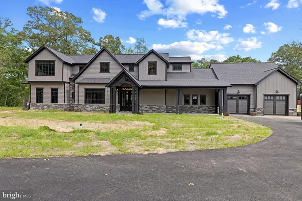 7962 FRANCES LN