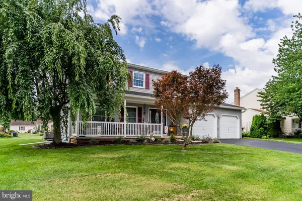 116 GREENBRIAR LN