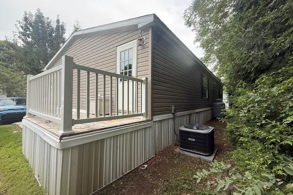 56 CHEROKEE DR