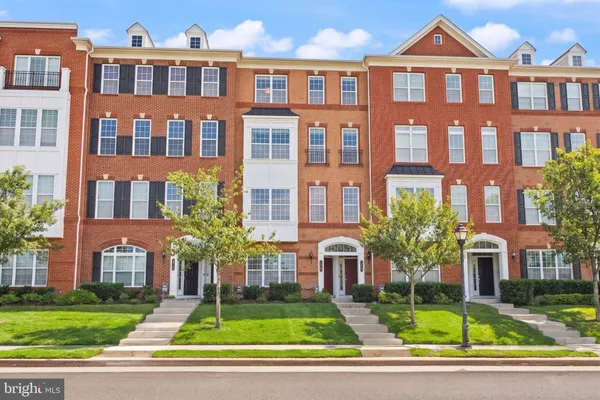 23520 HOPEWELL MANOR TER