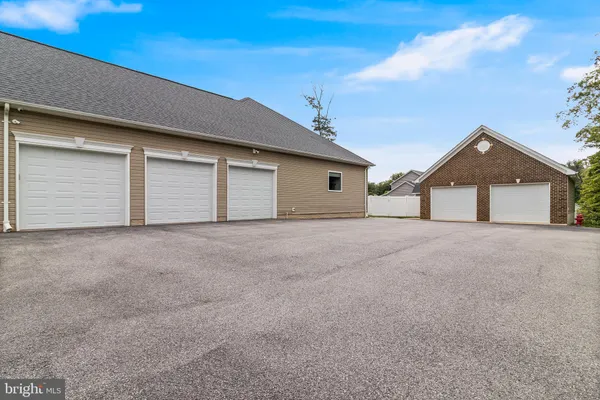 2165 SAINT MARGARET BLVD
