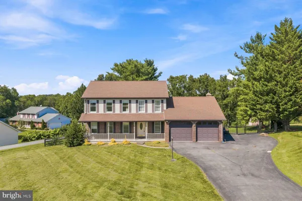 6633 CHRISTY ACRES CIR