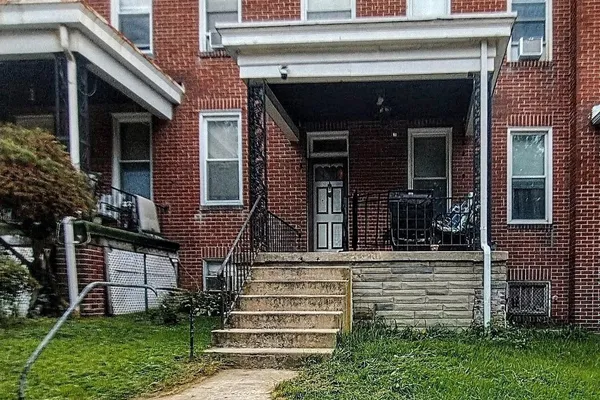 11 S WICKHAM RD