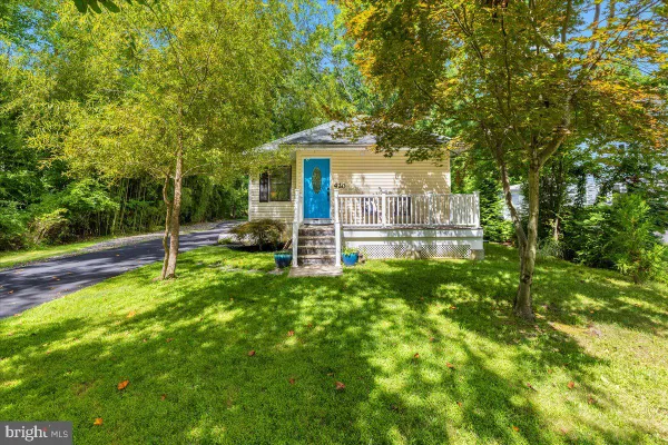 420 MT LUCAS RD