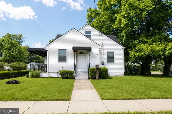 211 NEW ST