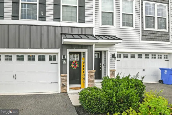9 AUTUMN PARK BLVD