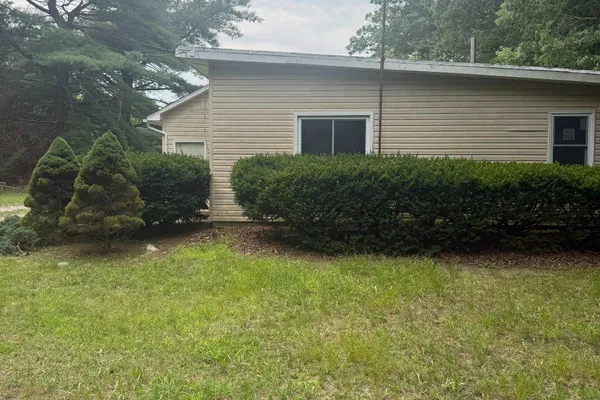 166 CAPE MAY AVE