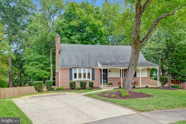 5211 ELLINGTON CT