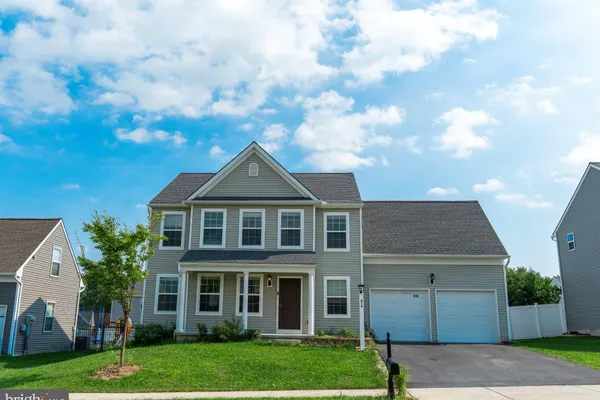816 WESTBROOKE DR