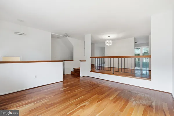 12 CATOCTIN CT