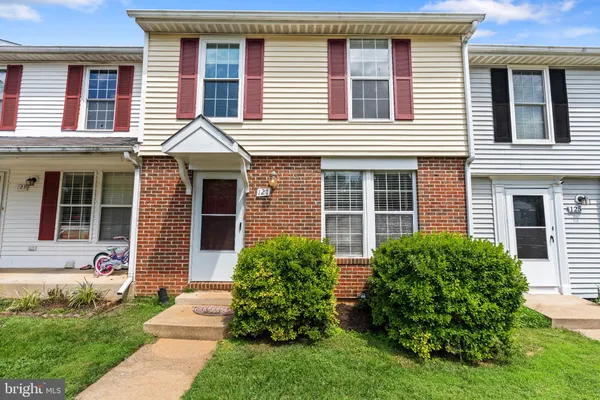 127 SPLIT OAK ST