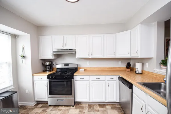 4624 MARKSMAN CT
