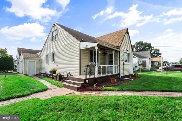 512 GRANT AVE