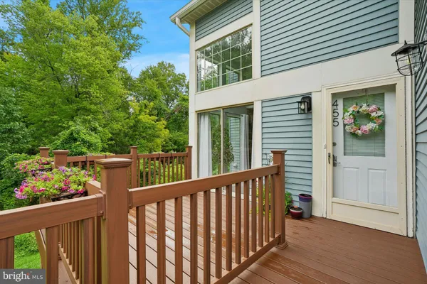 455 BROWN BRIAR CIR