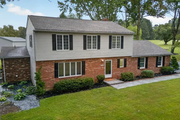 105 RUTH DR