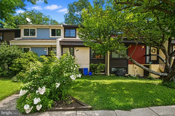 2104 CARTWRIGHT PL