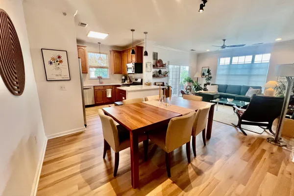 1419 COLTS CIR