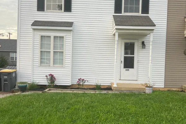 309 KENNEDY DR