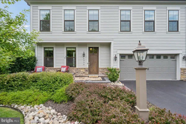 6800 LABRI CT