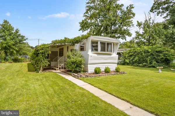 3 CAROL RD
