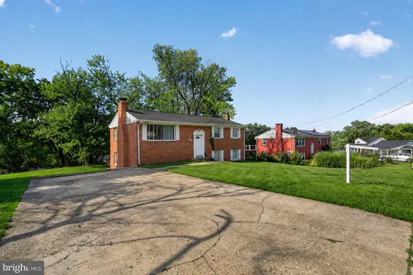 5711 OLD TEMPLE HILL RD