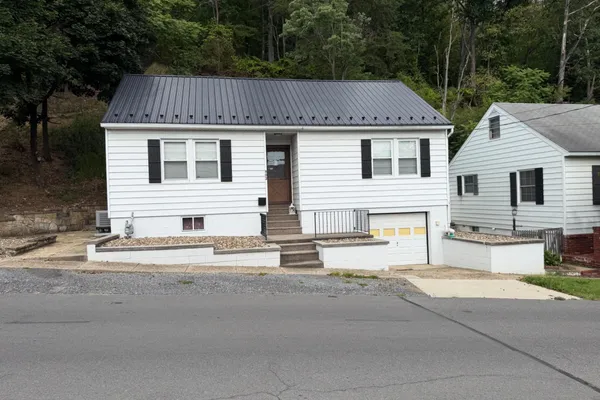 802 PIEDMONT AVE